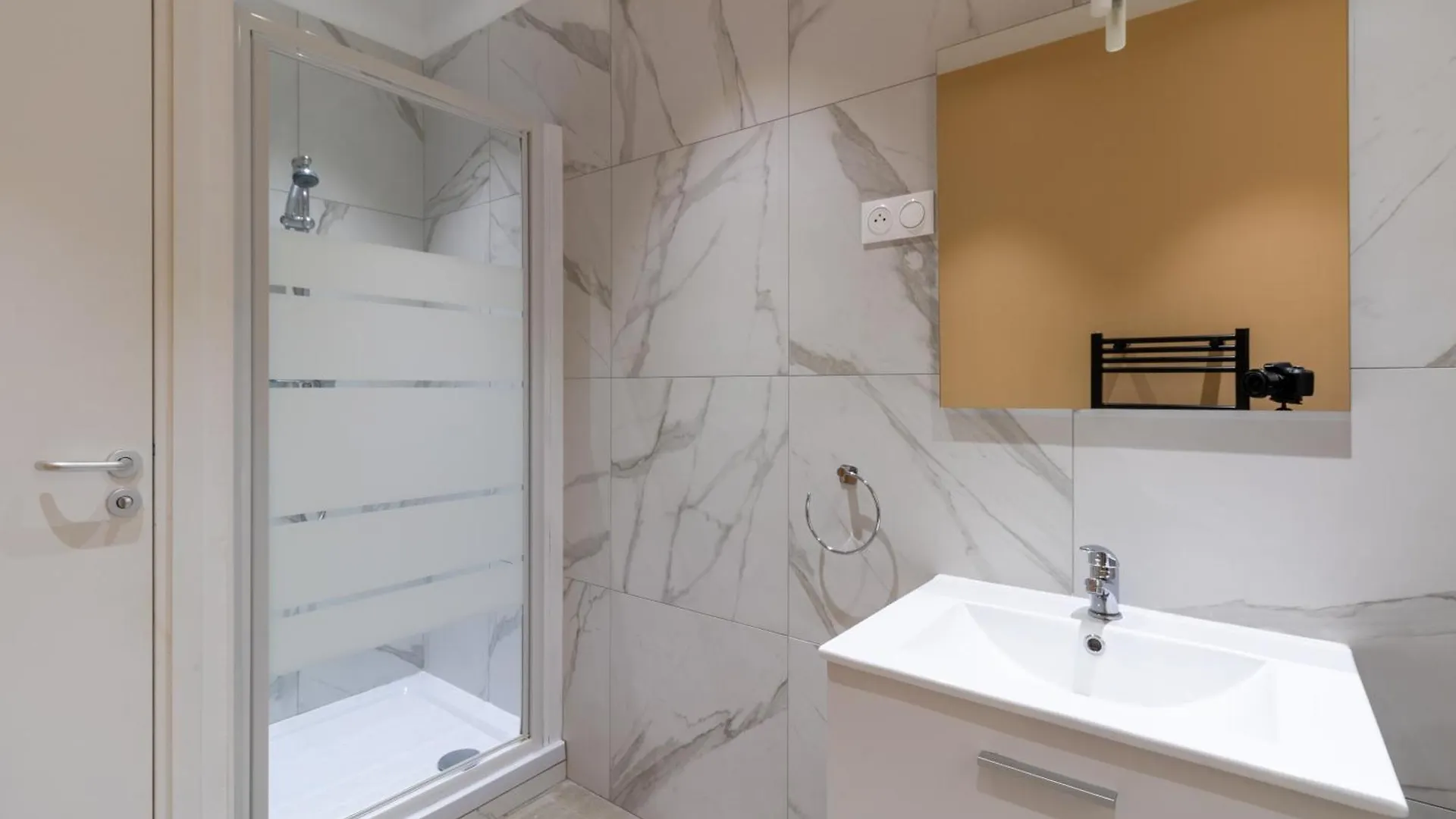 4#two Bedrooms#champs Elysees#arc De Triomphe#ac *